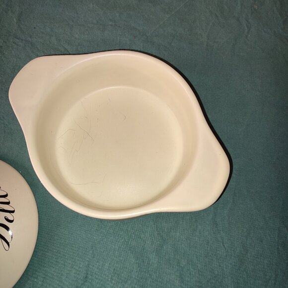 Delicious Ceramic Pot with Lid farmhouse cottage core granny chic Grandma core - Picture 3 of 8